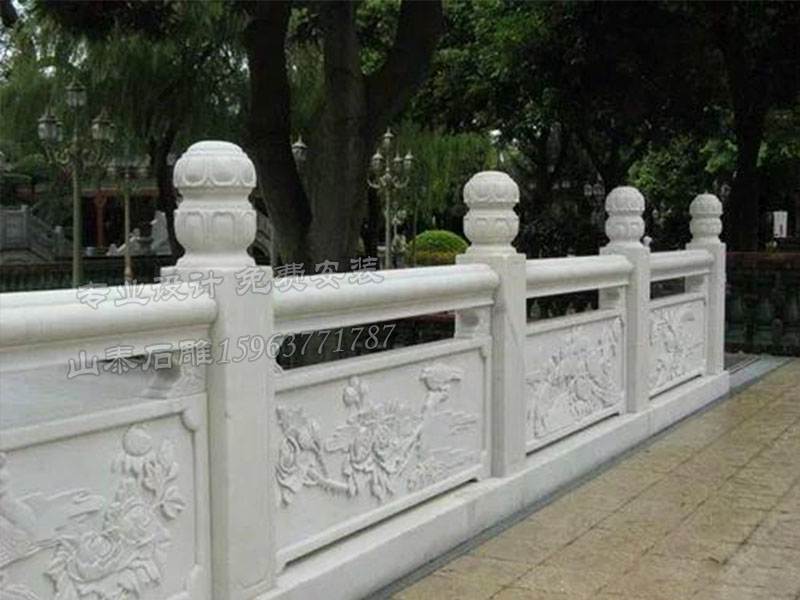 石雕欄桿